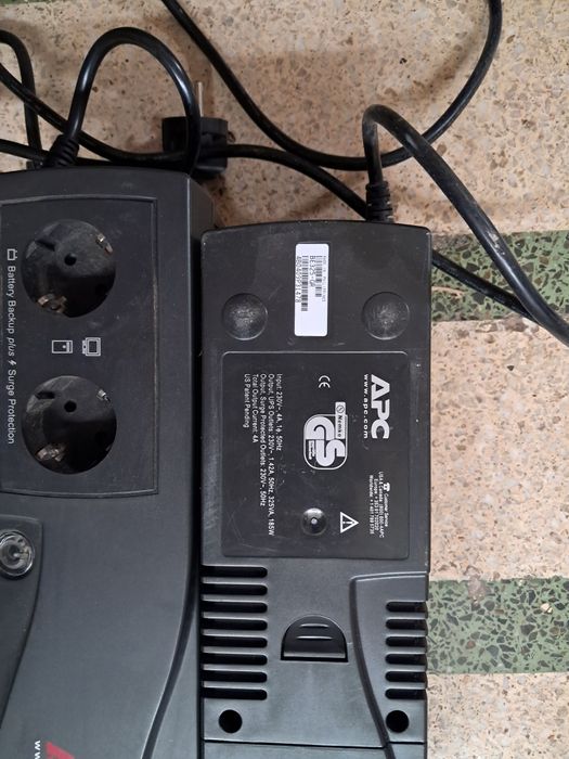 Vand sursa APC 325 VS