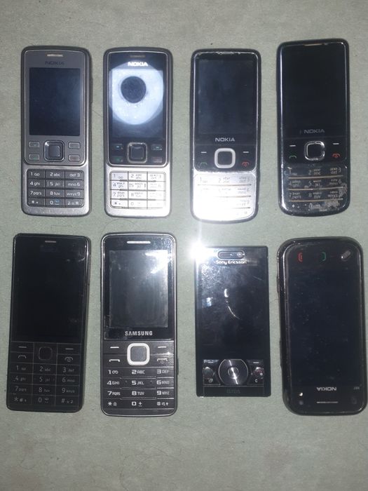 Метални телефони Nokia
