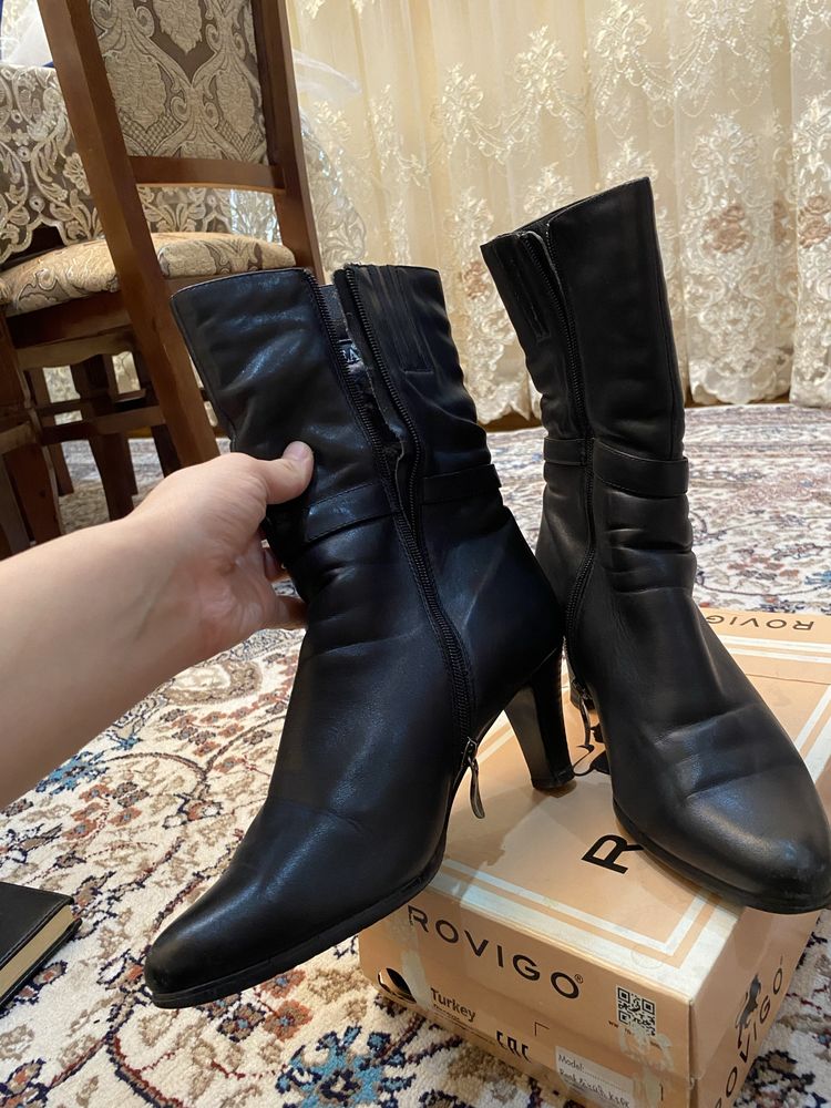 Продаются запожки кожаные на меху