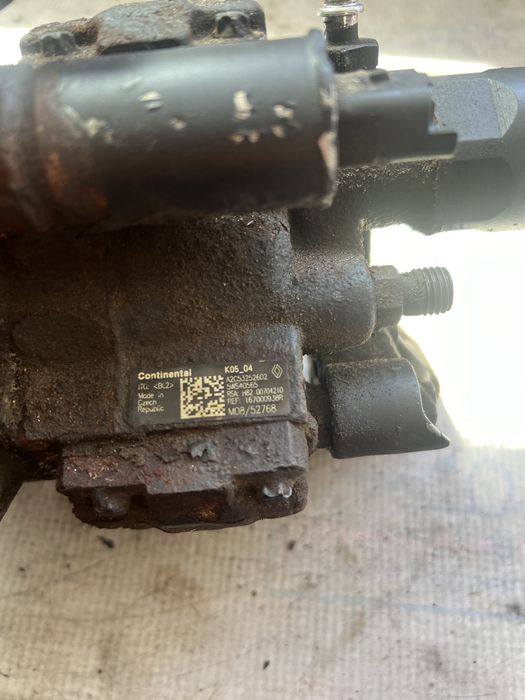 pompa injectie dacia duster 1.5 2013