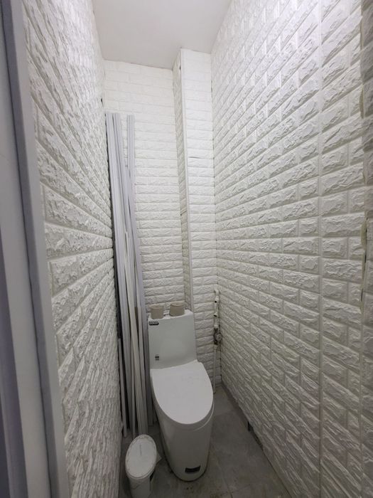 22 maktab oldida 1 xona 2 xona qilingan