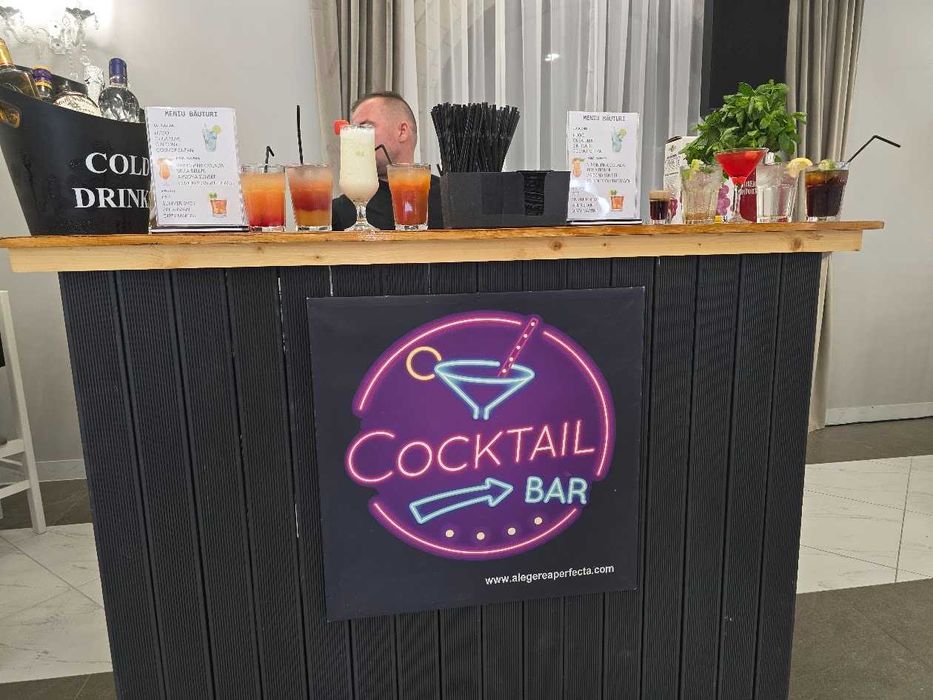 Cocktail bar evenimente si tort de shot