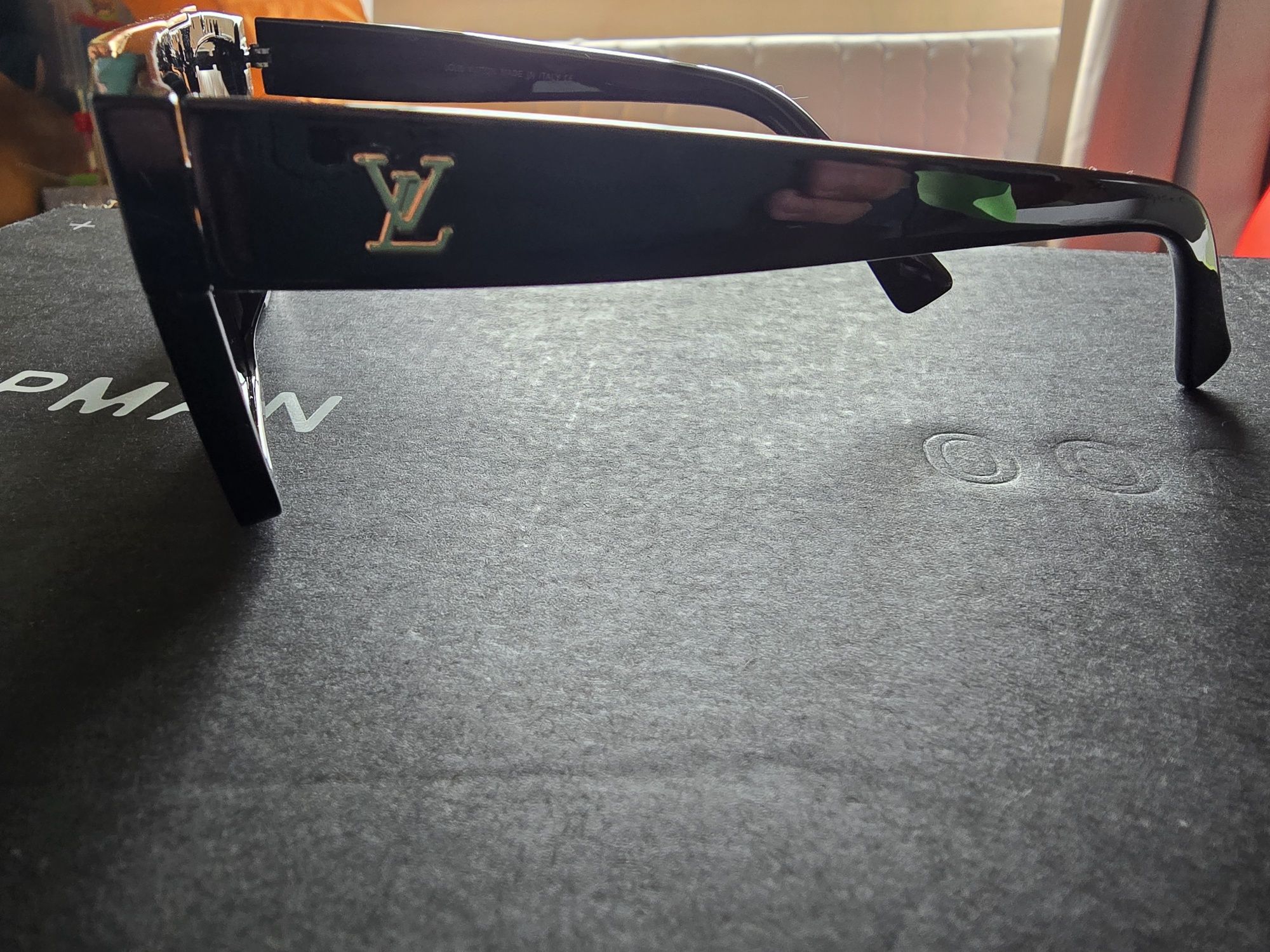 Ochelari de soare Louis Vuitton , model 2