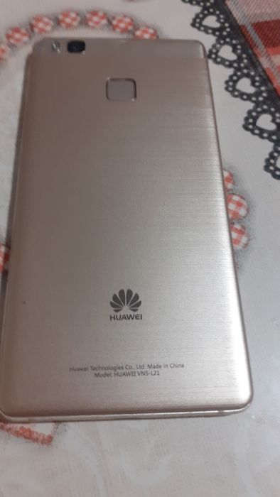 Huawei P9 life в пълна изправност.