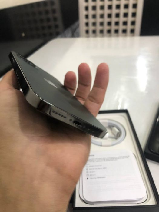 Iphone 12 pro sotiladi