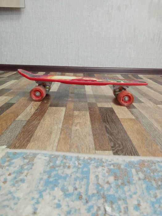 Продам скейтборд