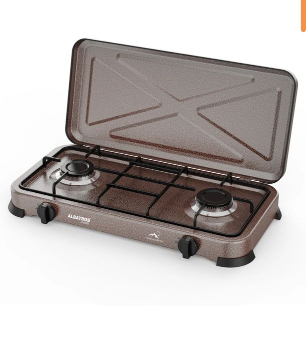 Butelie cu guler aproape pe jumatate incarcata + aragaz de masa