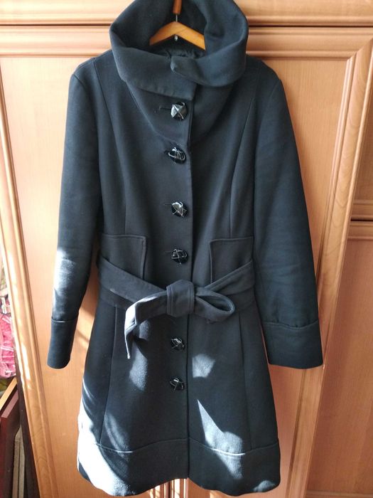 Женская одежда пальто манго