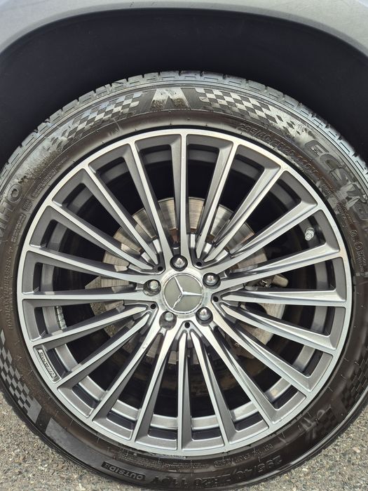 MERECEDES-BENZ GLE450 H 4MATIC HIBRID

Impozit Redus 

Hibrid

Suspens