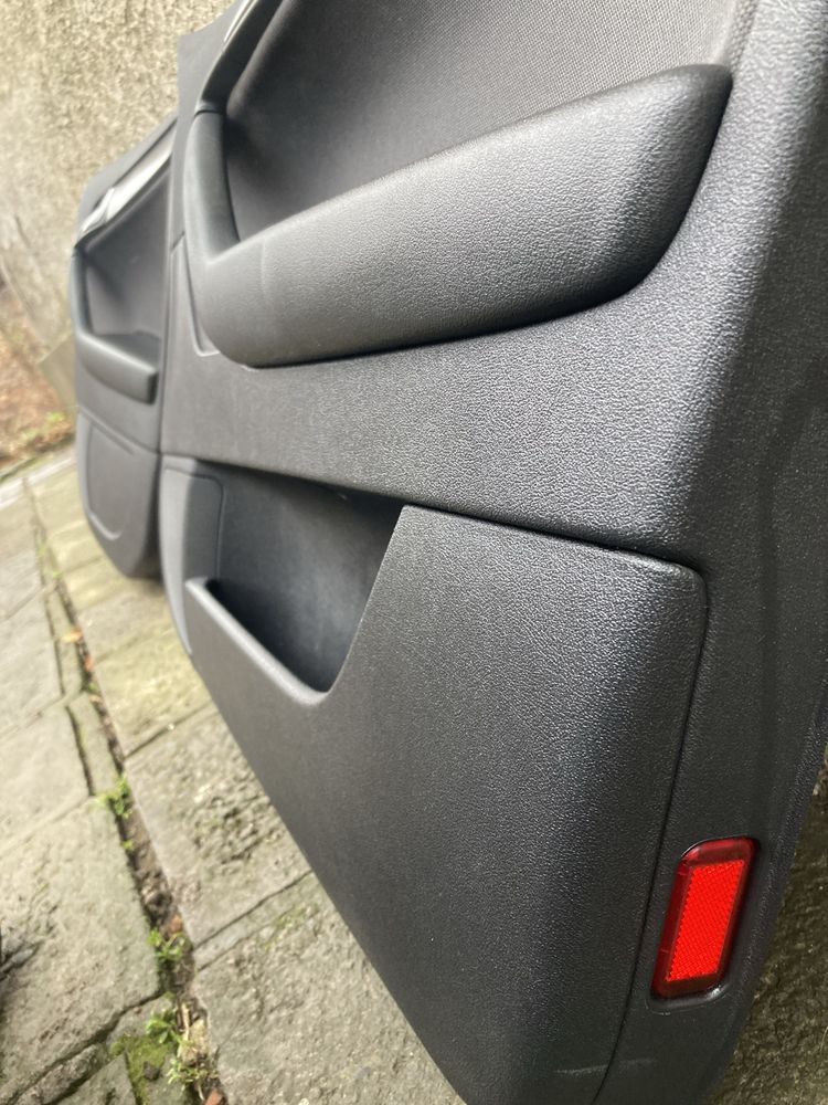 Кора Врата Audi A3 8P 4/5 Врати