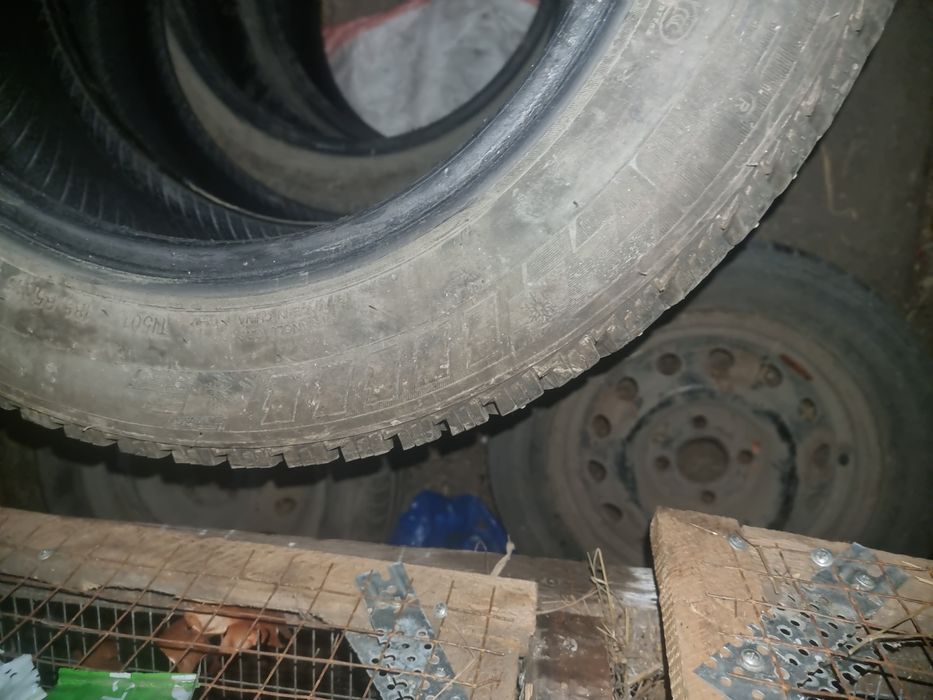 Продам шины трианжел в отличном состоянии