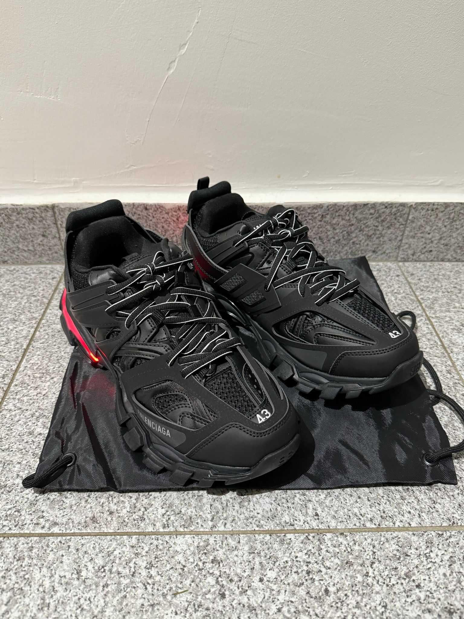Balenciaga Track Led - mai multe marimi pe stoc