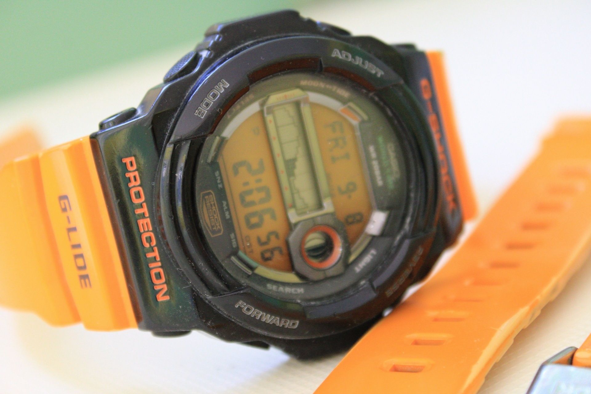 Часовник Casio g shock glx 150, Цена 120 лв. 
Час