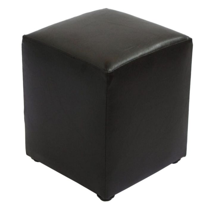 Tabureți diferite culori