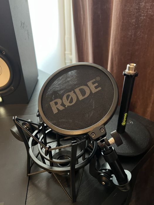 Rode nt1 + stativ profesional de birou si stativ inalt
