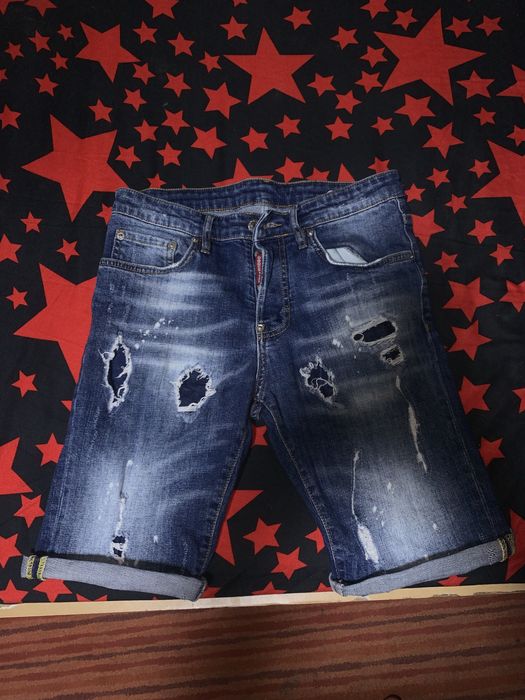 Blugi scurti dsquared2