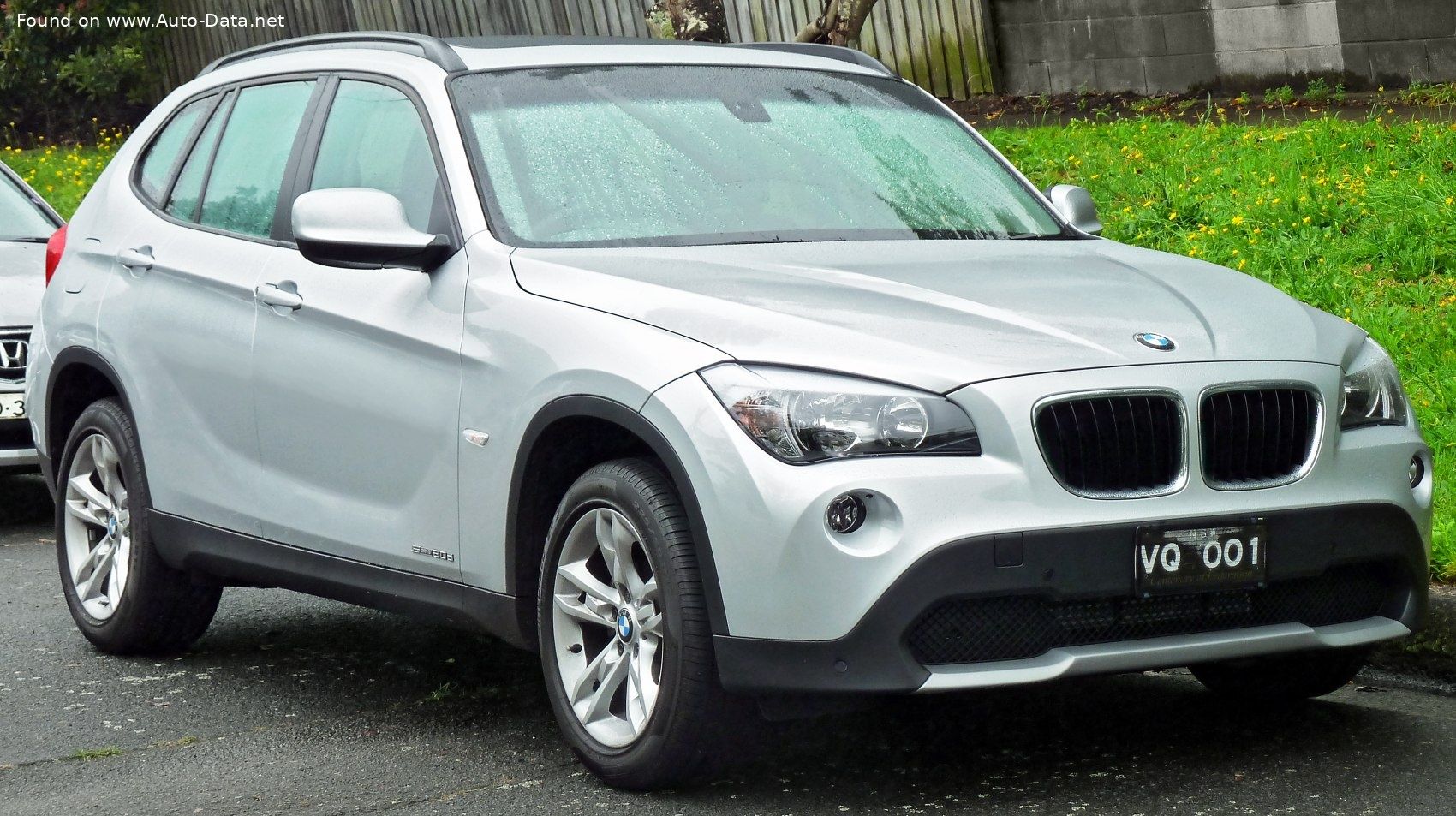 Dezmembrez Bmw X1 an 2012