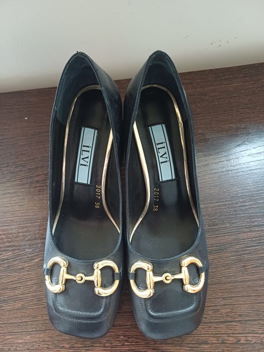 Туфли новые размер 38 и 39 .