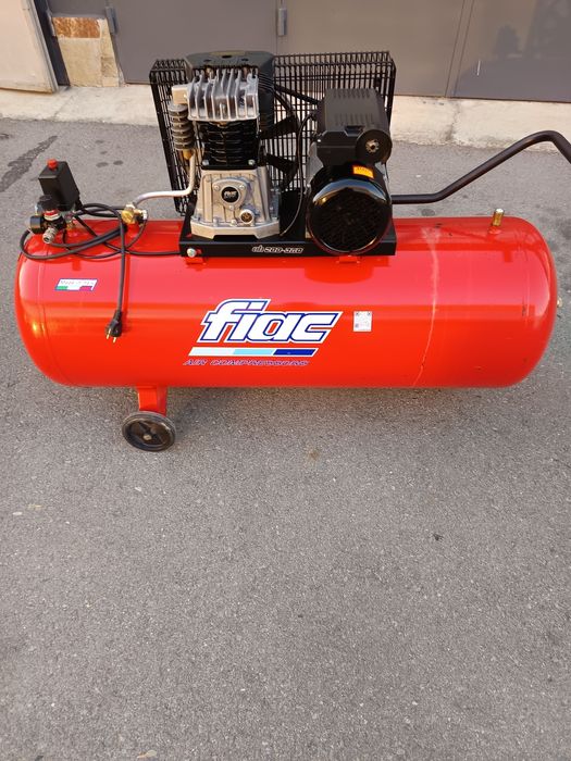 Компресор Fini 200 литра