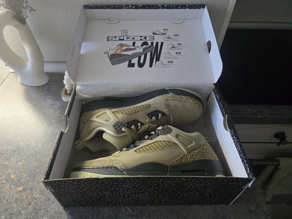 Jordan Spiziki Low Olive Green