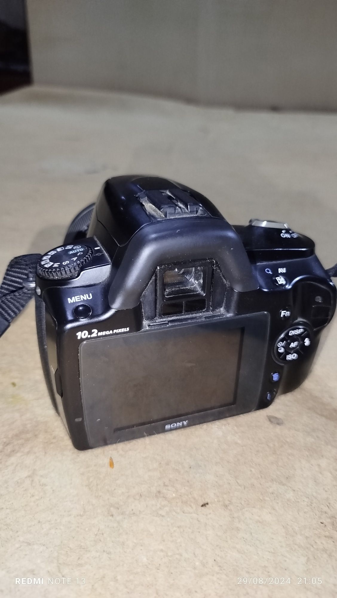 Fotoparat holati yaxshi  xotira kartasi 2 gb
