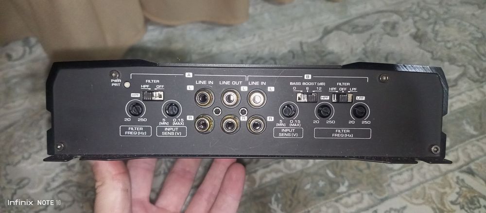 Усилитель Kenwood 1000