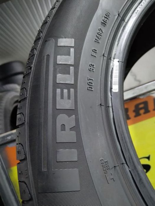 205 60 16, 215 60 16,225 55 16, 215 55 16, 225 50 16, 215 65 16, 205 5