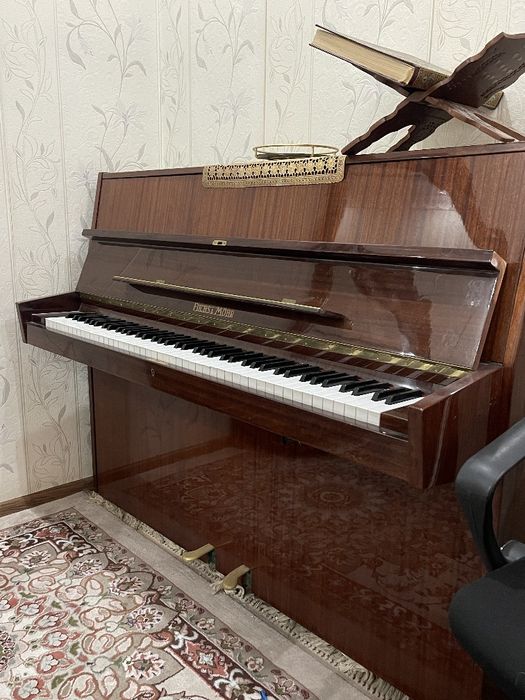 Пианино Fuchs Möhr