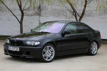 BMW 325i M paket Facelift Bi-xenon int. Piele Sport Harman Kardon