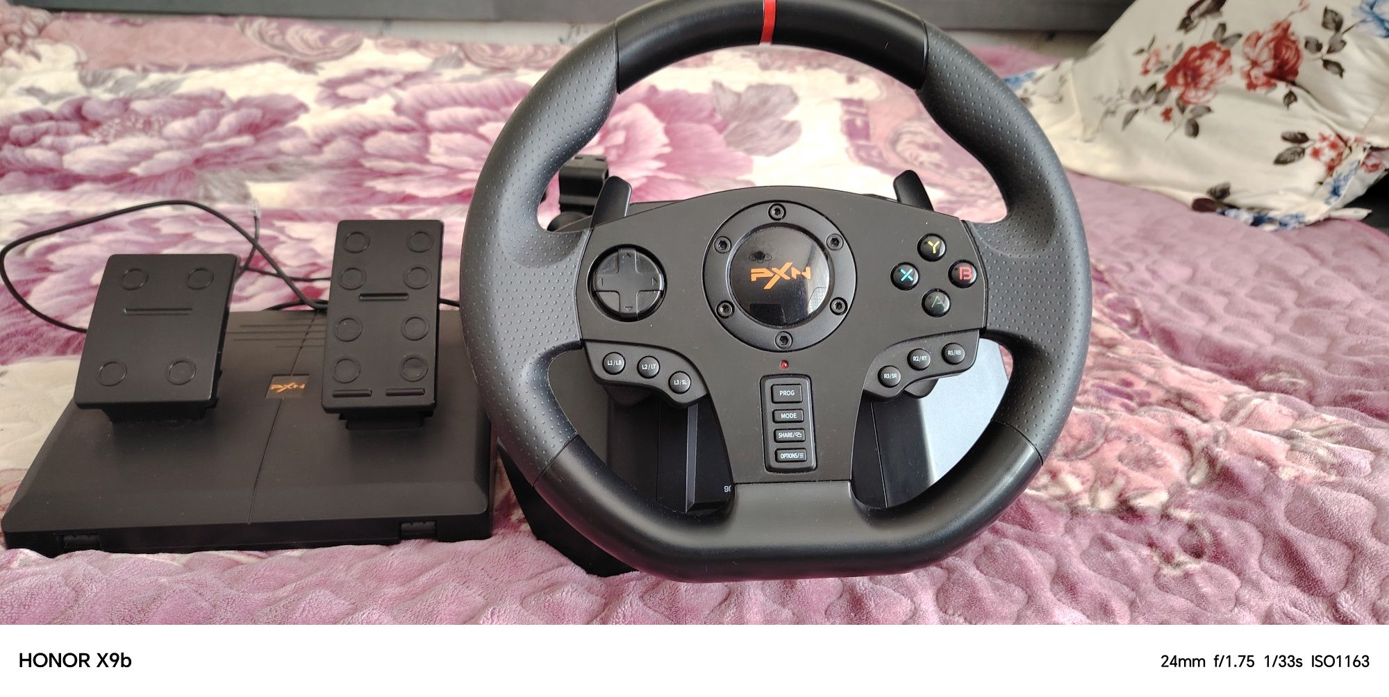 Игровой руль PXN V900
