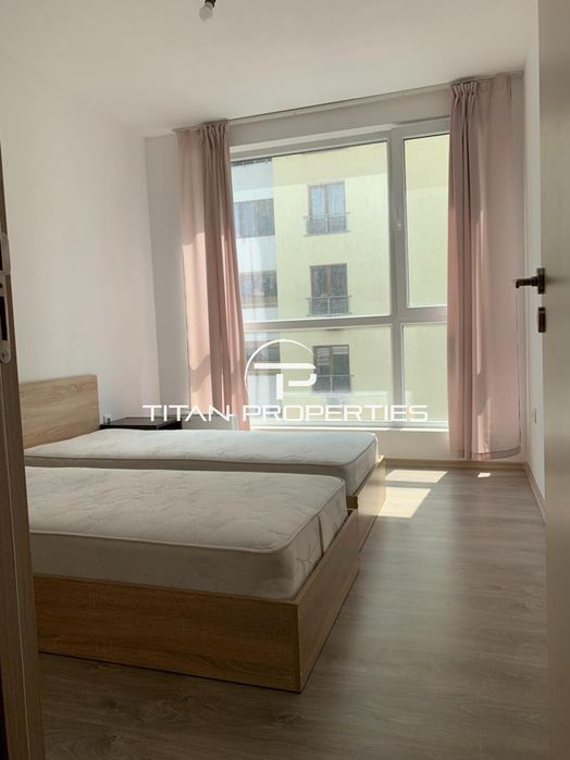 Дава се под наем Тристаен апартамент в Варна, Победа - 80 кв.м за 650 € - Снимка #3