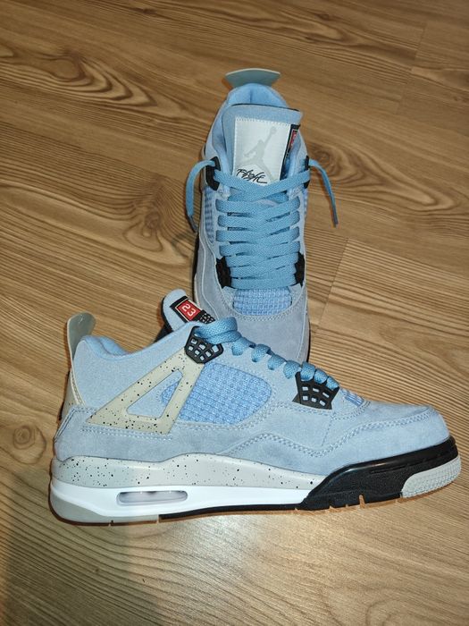 Jordan 4 University Blue