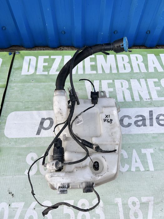 Rezervor , bazin apă stropgel parbriz BMW X1 F48
