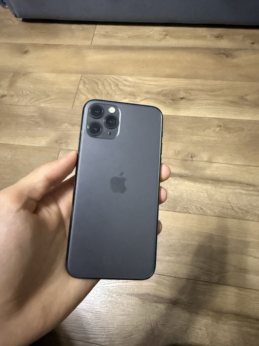 Iphone 11 pro 256gb в хорошем состоянии