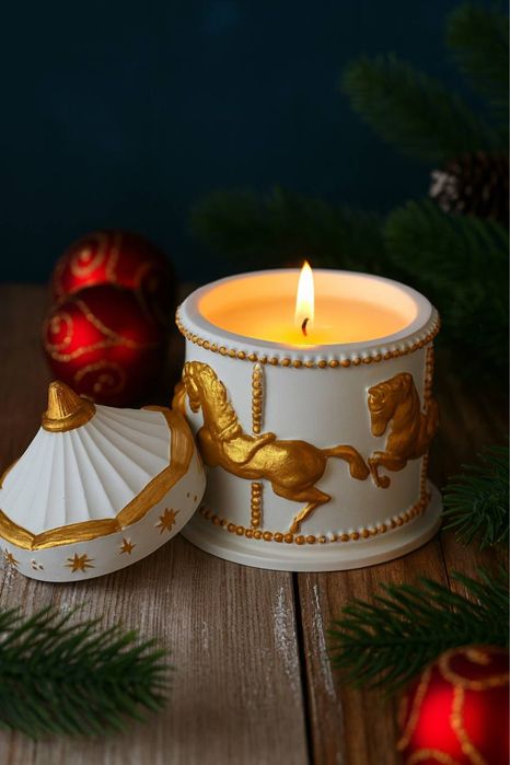 Новогодняя Карусель свеча