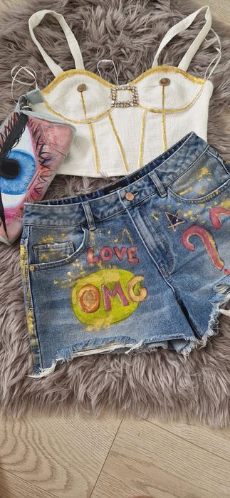 Haine festival#pantaloni scurti#geanta#haine pictate#outfit untold