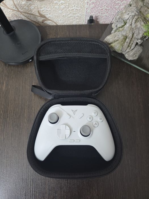 Джойпад Flydigi Direwolf 3