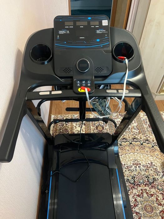 Продаю беговую дорожку