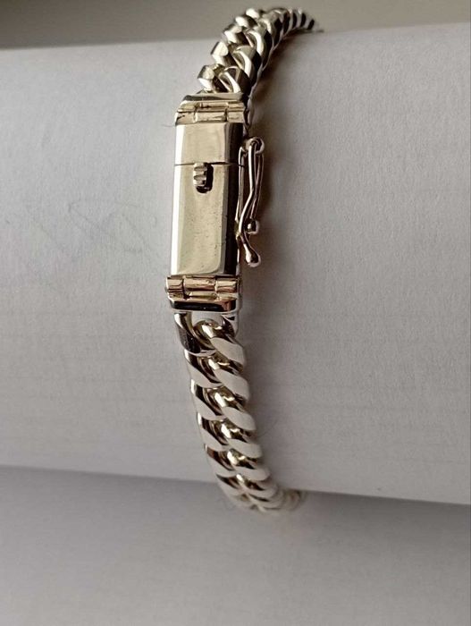 Браслет  серебро