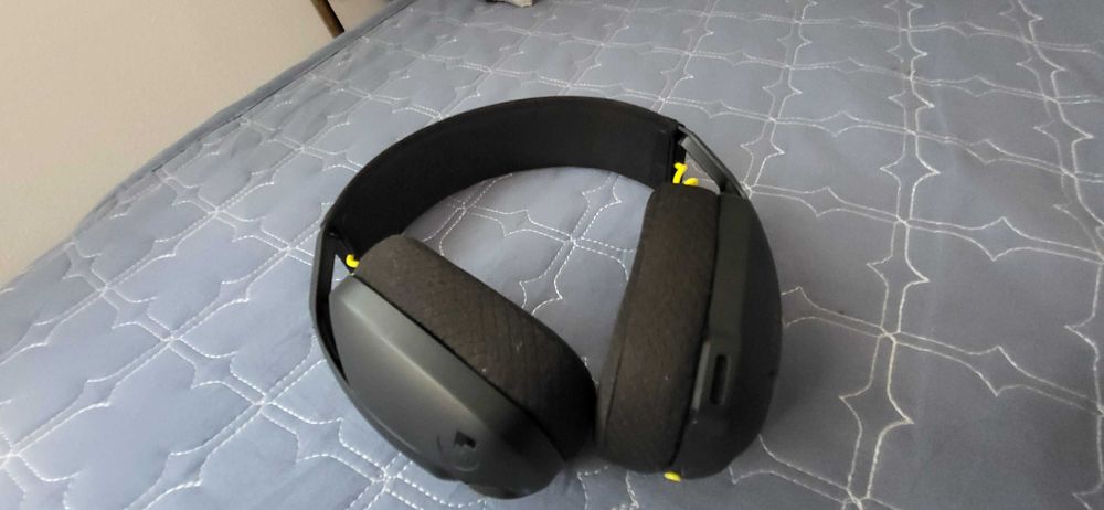 Casti gaming wireless Logitech G435 Lightspeed, Negru ca noi