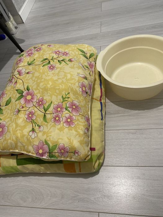 Продам подушки бу