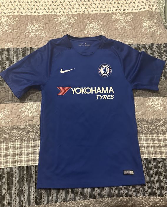 Оригинални футболни тениски Real Madrid, Chelsea, Colombia размер S