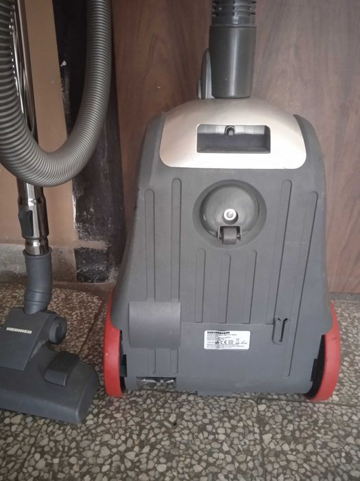 Прахосмукачка HEiNNER