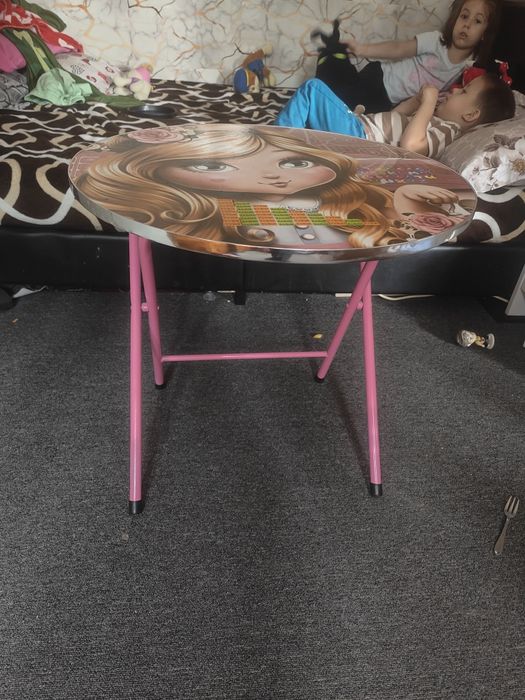 Masa copii și scaunele