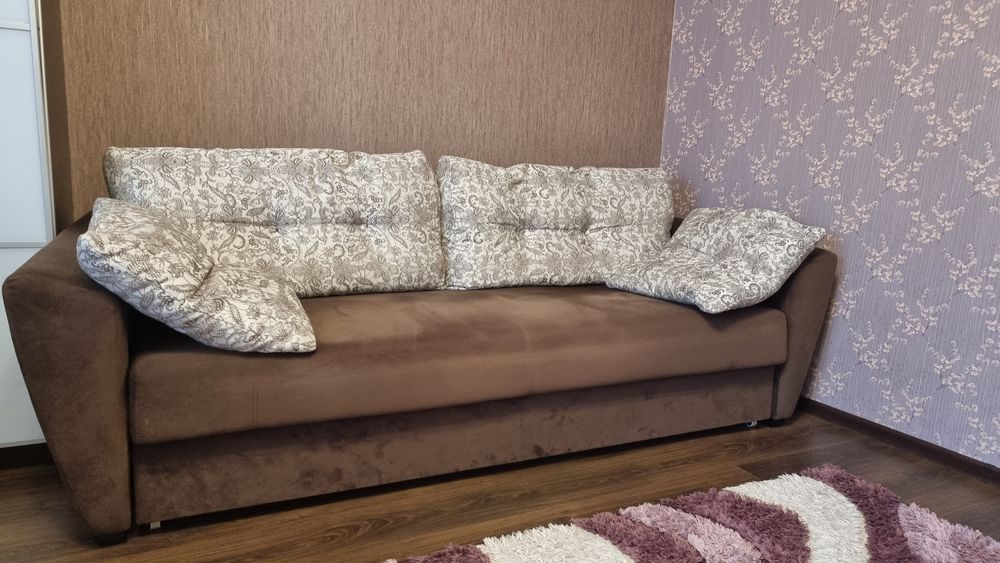 Продам диван в отличном состоянии