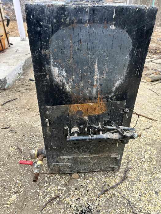 Темір пеш.Жағдайы жақсы.Үйде тұрған