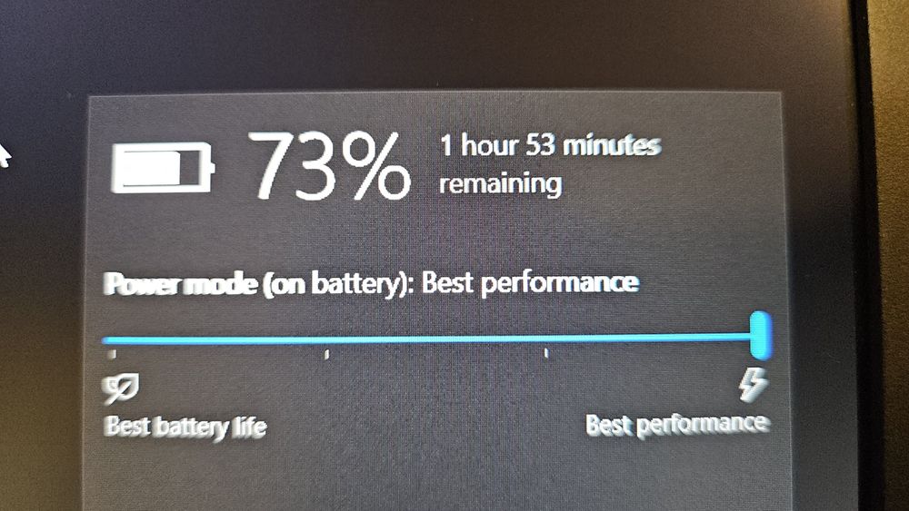 Fujitsu u747, i5 6200u, 16gb ddr4, 256gb NVME