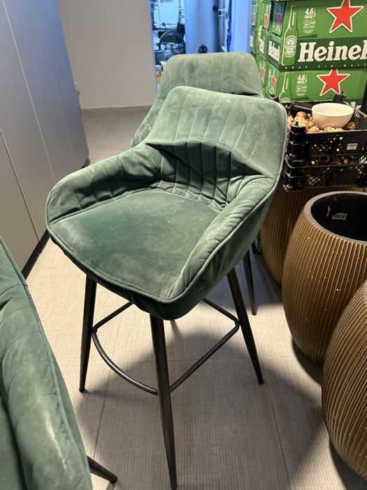 Scaune bar tot setul 150 lei