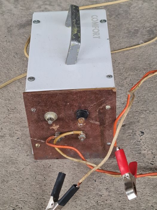 Зарядное устройство 12 в