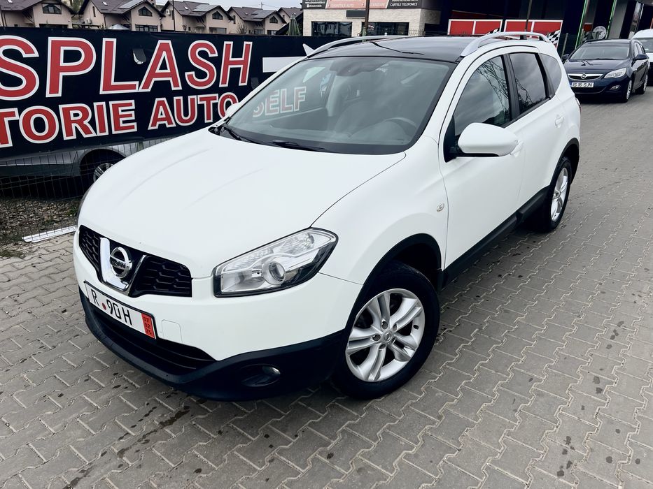 Nissan Quascai 7 locuri 4x4 din 2012  PANORAMIC Posibilitate RATE AV 0